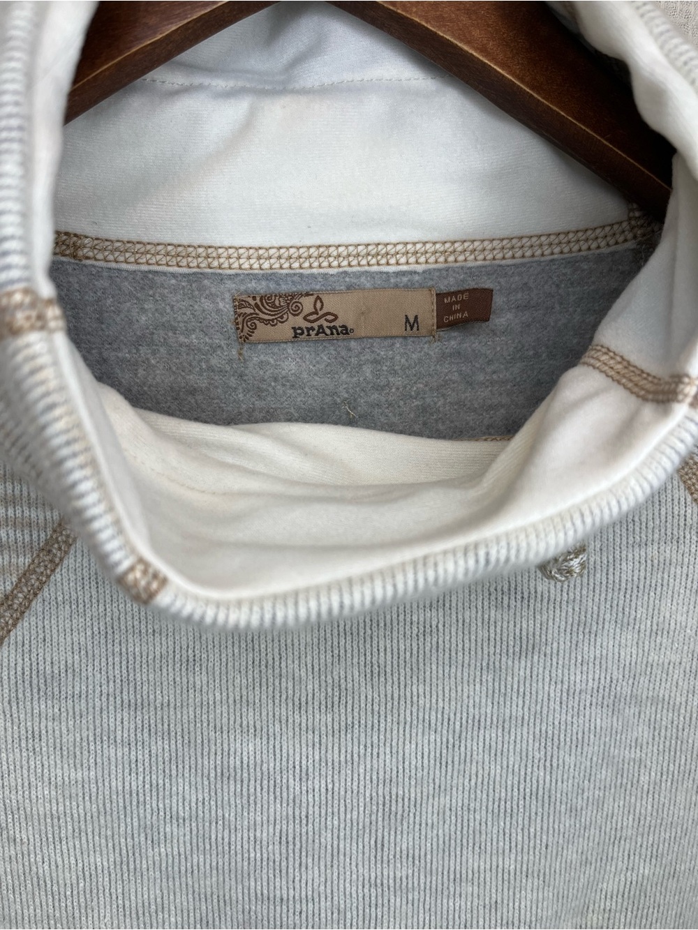 prAna Lucia Wool Blend Cowl Neck Women’s Medium Sweater - Oatmeal / Light Gray - Picture 5 of 7